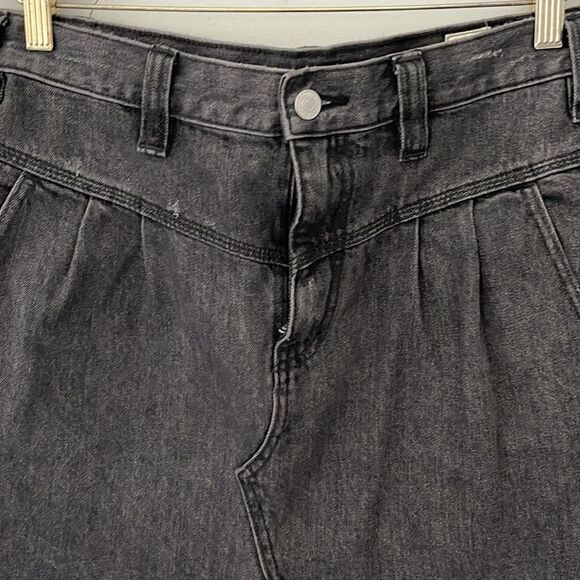 We the Free! Free People Black Antiqued Denim Mini Skirt Size 29 - Picture 2 of 8